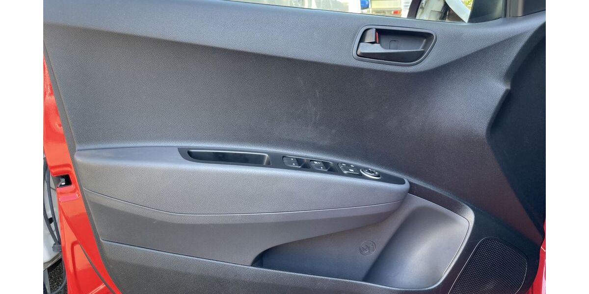 Hyundai i10 34.100 km 11.480 &euro; Reutlingen/Mittelstadt 72766