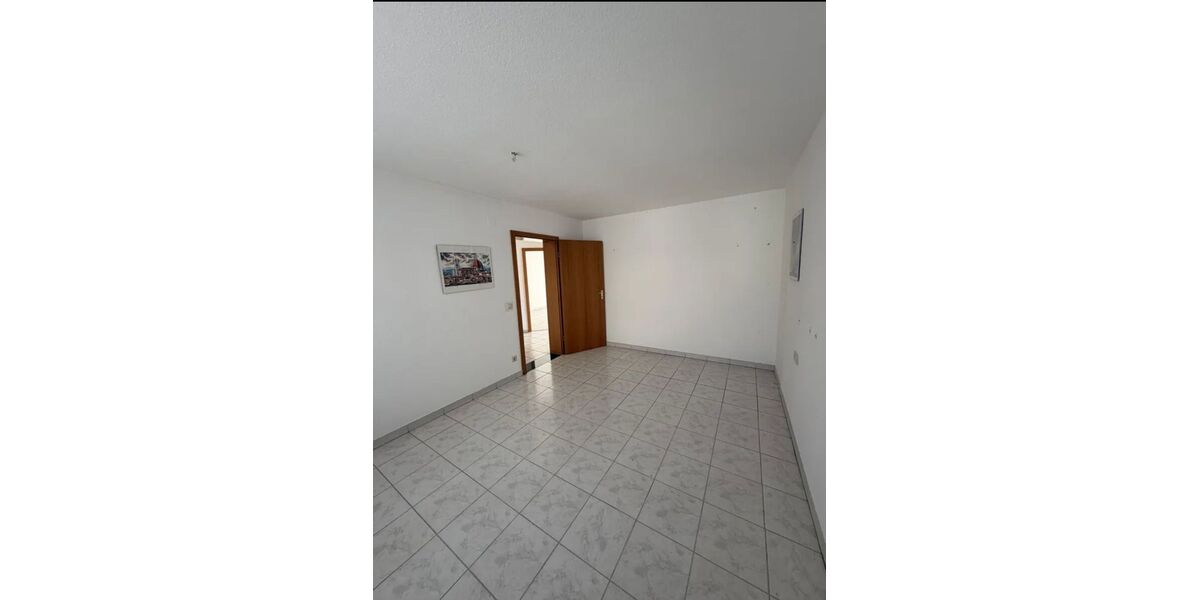 Gepflegte 3-Zimmer-Erdgeschosswohnung mit Garten, Balkon & Tiefgaragenstellplatz in Rutesheim – - Appartement Rutesheim Heuweg | Angebot:27250473