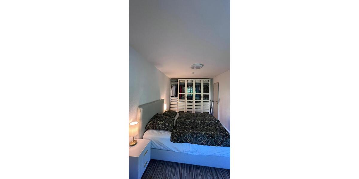 Hochparterre Ludwigsburg - 3 Zimmer, 76 m&sup2;, 1.220&euro; | Angebot:26443373