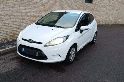 Ford Fiesta 280.000 km 2.400 &euro; Sindelfingen 71067
