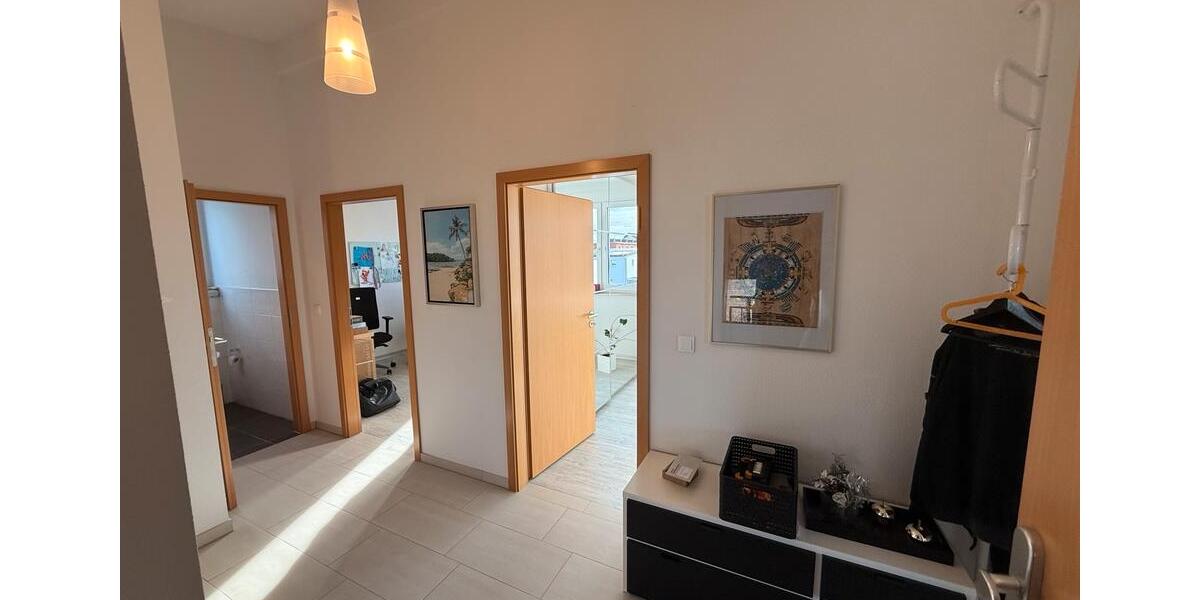 Dachgeschoßwohnung Leinfelden-Echterdingen Echterdingen - 4 Zimmer, 87 m&sup2;, 1.390&euro; | Angebot:25165026