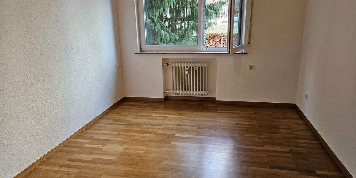 Terrassenwohnung Markgröningen - 4 Zimmer, 100 m&sup2;, 1.100&euro; | Angebot:24711918