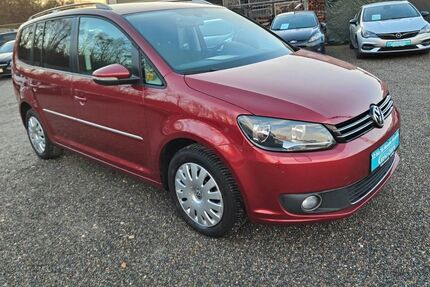 VW Touran 136.000 km 10.990 &euro; Reutlingen 72766