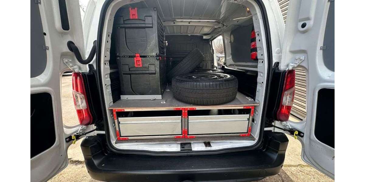 Opel Combo 48.529 km 14.990 &euro; Sindelfingen 71065