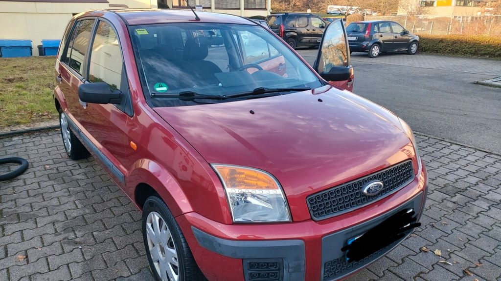 Ford Fusion 74.000 km 3.500 &euro; Reutlingen 72770