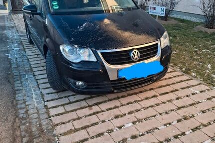 VW Touran 305.000 km 5.200 &euro; Esslingen 73732