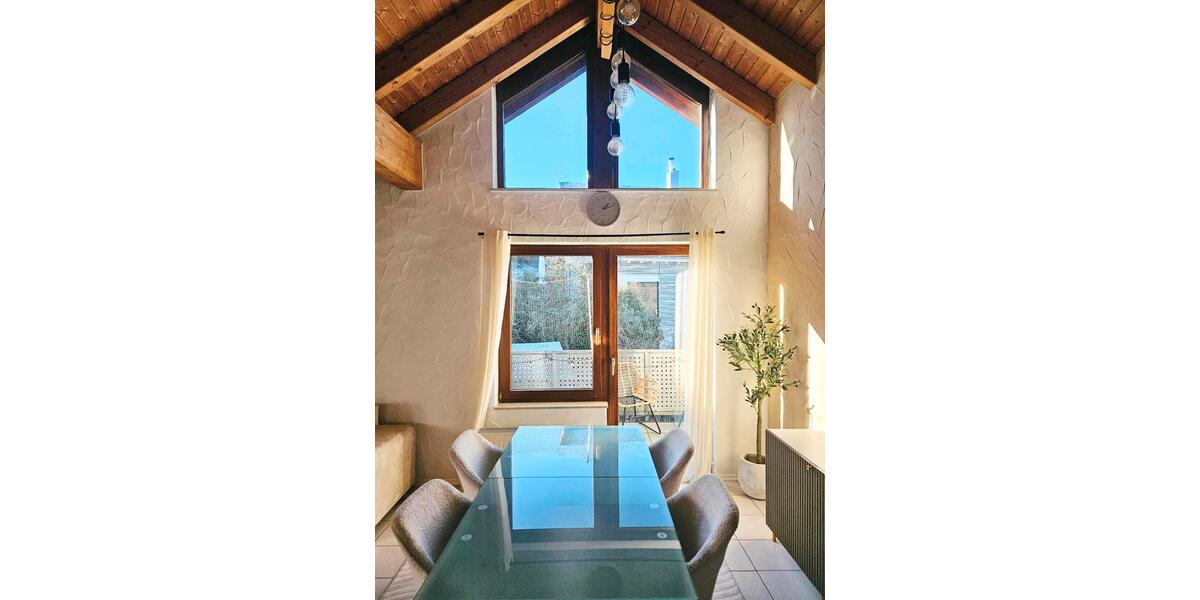 Dachgeschoßwohnung Aidlingen - 2.5 Zimmer, 57 m&sup2;, 225.000&euro; | Angebot:24294228