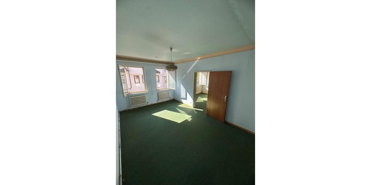 Etagenwohnung Leonberg - 4 Zimmer, 93 m&sup2;, 1.322&euro; | Angebot:27601229
