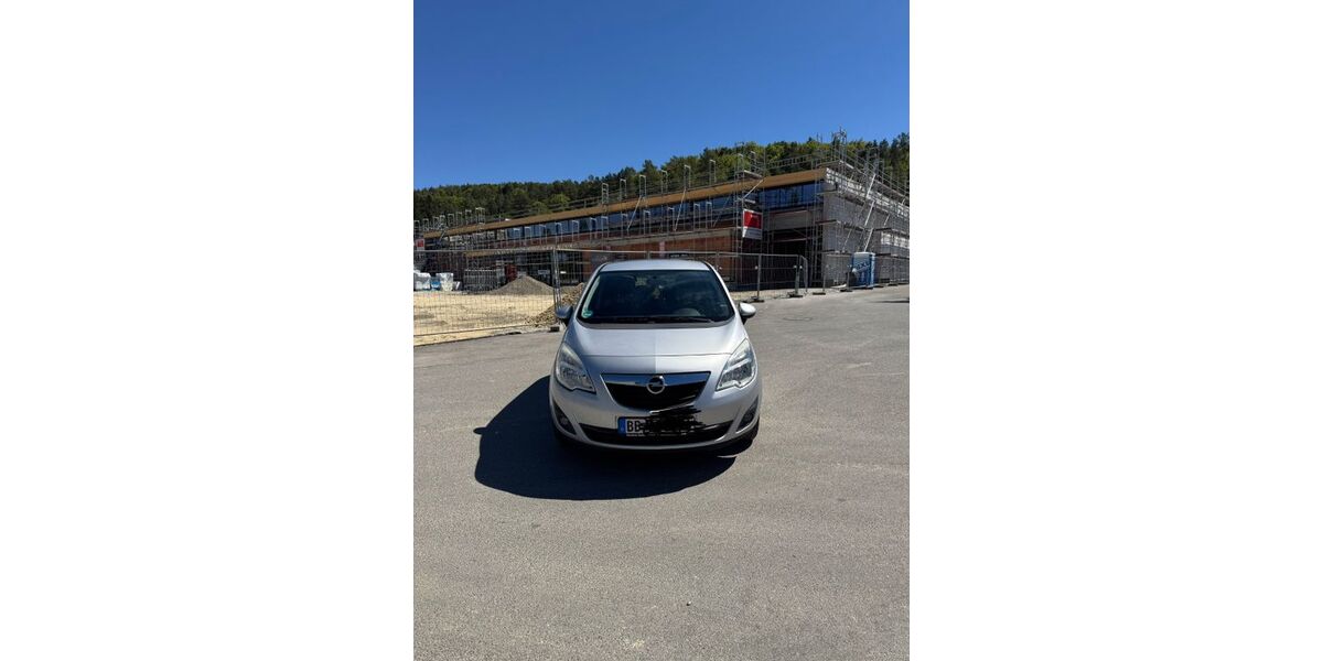Opel Meriva 180.000 km 2.790 &euro; Weil der Stadt 71263