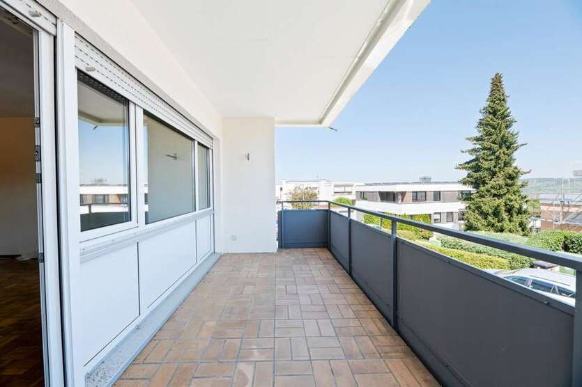 Wohnung zum Kaufen in Stuttgart Sillenbuch 310.000 € 78 m²