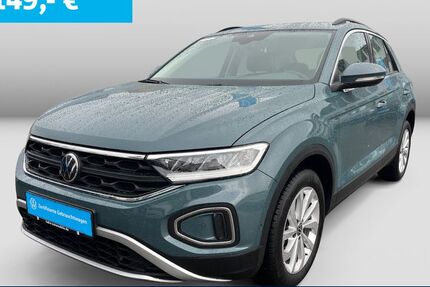 VW T-Roc 16.617 km 24.440 &euro; Fellbach 70736