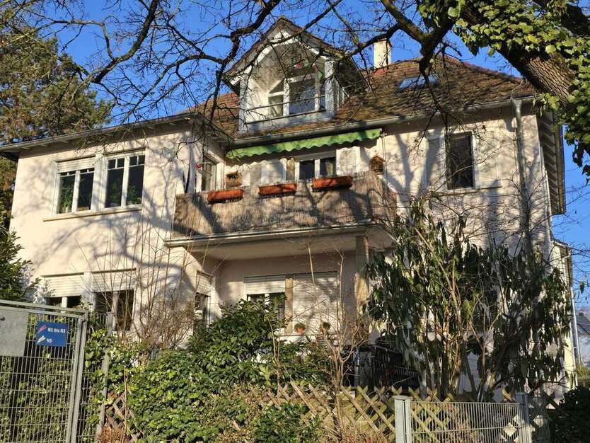 Haus zum Kaufen in Waiblingen 890.000 € 254 m²