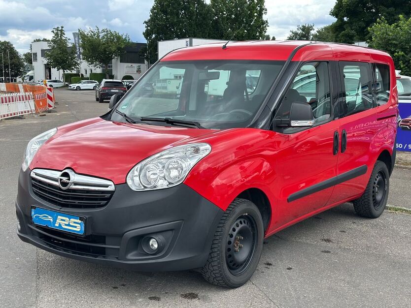 Opel Combo 158.000 km 4.950 € Wendlingen 73240