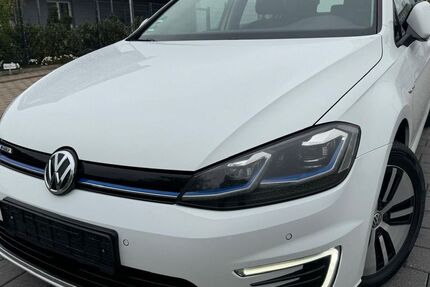 VW Golf 69.500 km 15.980 € Holzgerlingen 71088