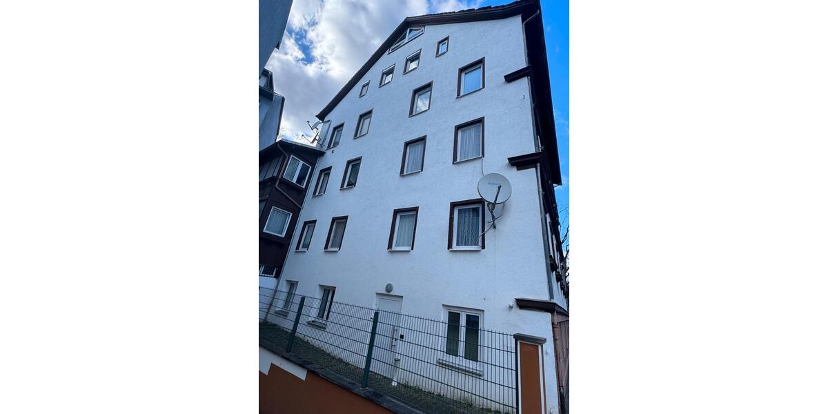 Etagenwohnung Esslingen am Neckar - 5 Zimmer, 148 m&sup2;, 450.000&euro; | Angebot:25965846