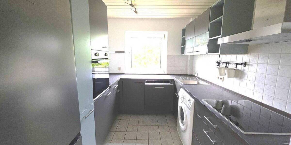 Renovierte 3-Zimmer-Wohnung mit Balkon, Parkett und Einbauküche – sofort frei! - Etagenwohnung Böblingen Dagersheim | Angebot:26835937