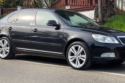 Skoda Octavia 221.000 km 2.900 &euro; Fellbach 70736