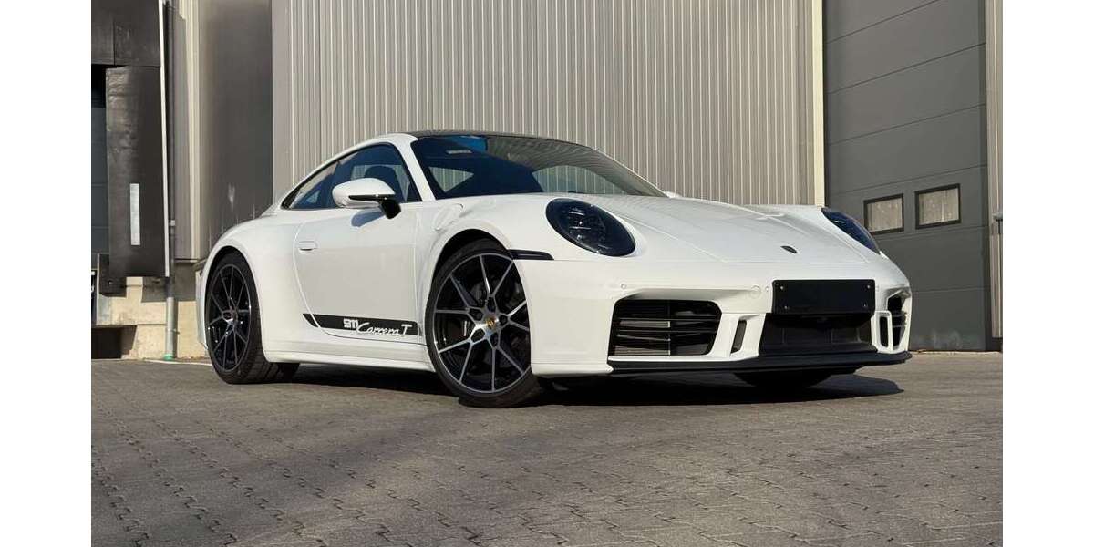 Porsche 992 8.300 km 145.992 &euro; Gerlingen 70839