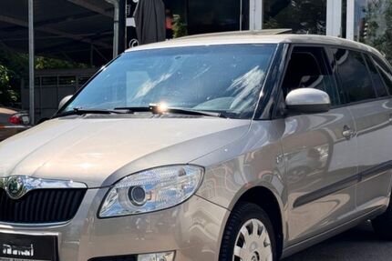 Skoda Fabia 110.700 km 5.700 &euro; Stuttgart 70329