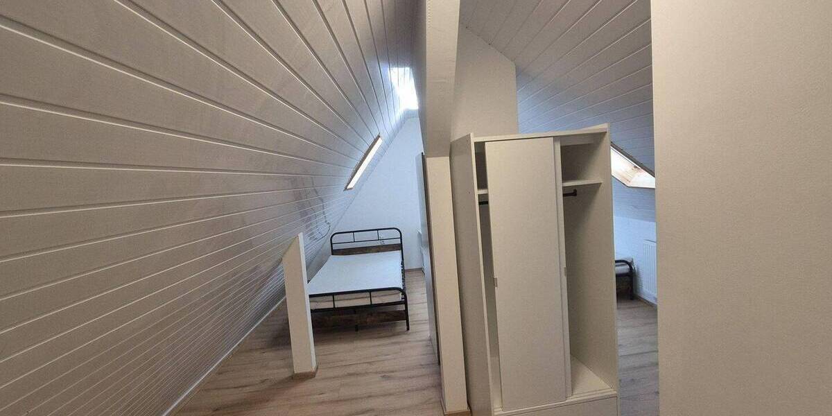 Reihenmittelhaus Pforzheim Buckenberg - 6 Zimmer, 155 m&sup2;, 390.000&euro; | Angebot:26015818