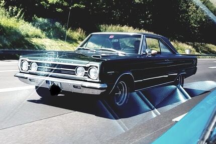 Plymouth Andere 48.000 km 44.000 &euro; Tiefenbronn 75233