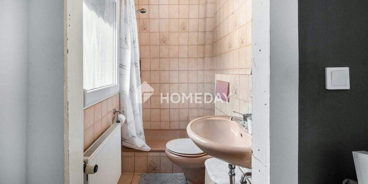 Doppelhaushälfte Pforzheim Arlinger - 7 Zimmer, 200 m&sup2;, 499.000&euro; | Angebot:24725514