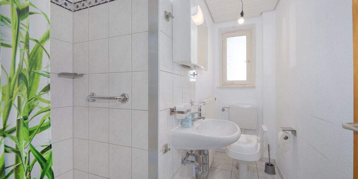 Mehrfamilienhaus, Wohnhaus Mühlacker - 9 Zimmer, 189 m&sup2;, 540.000&euro; | Angebot:24860329