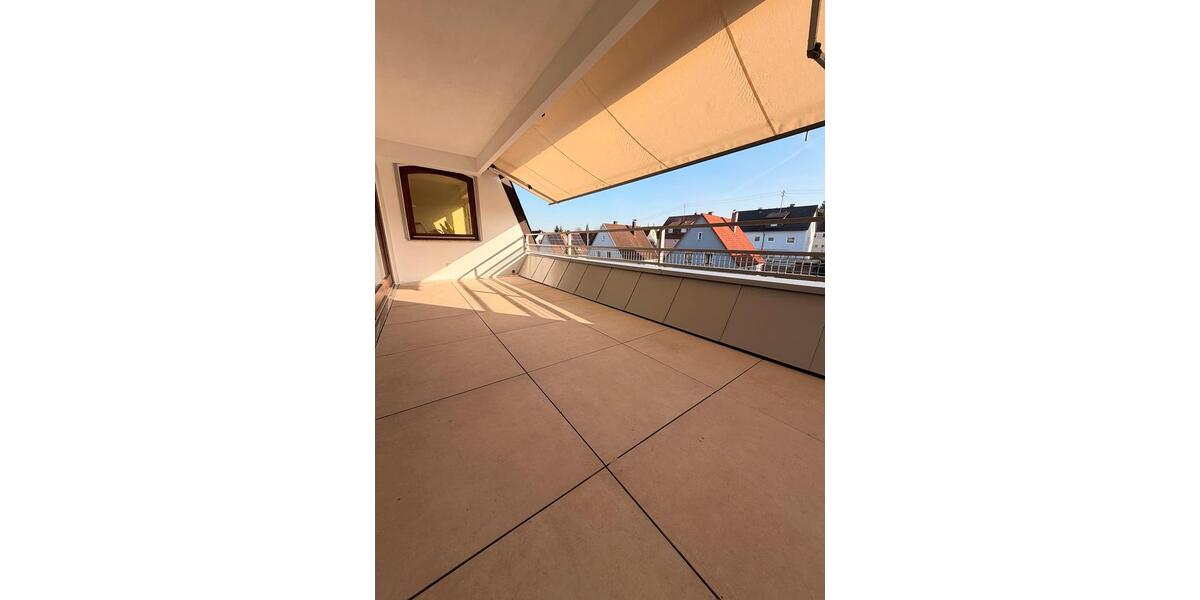 Dachgeschoßwohnung Kornwestheim - 4.5 Zimmer, 110 m&sup2;, 489.000&euro; | Angebot:27607428