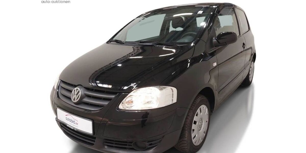 VW Fox 15.200 km 5.880 &euro; Fellbach 70736