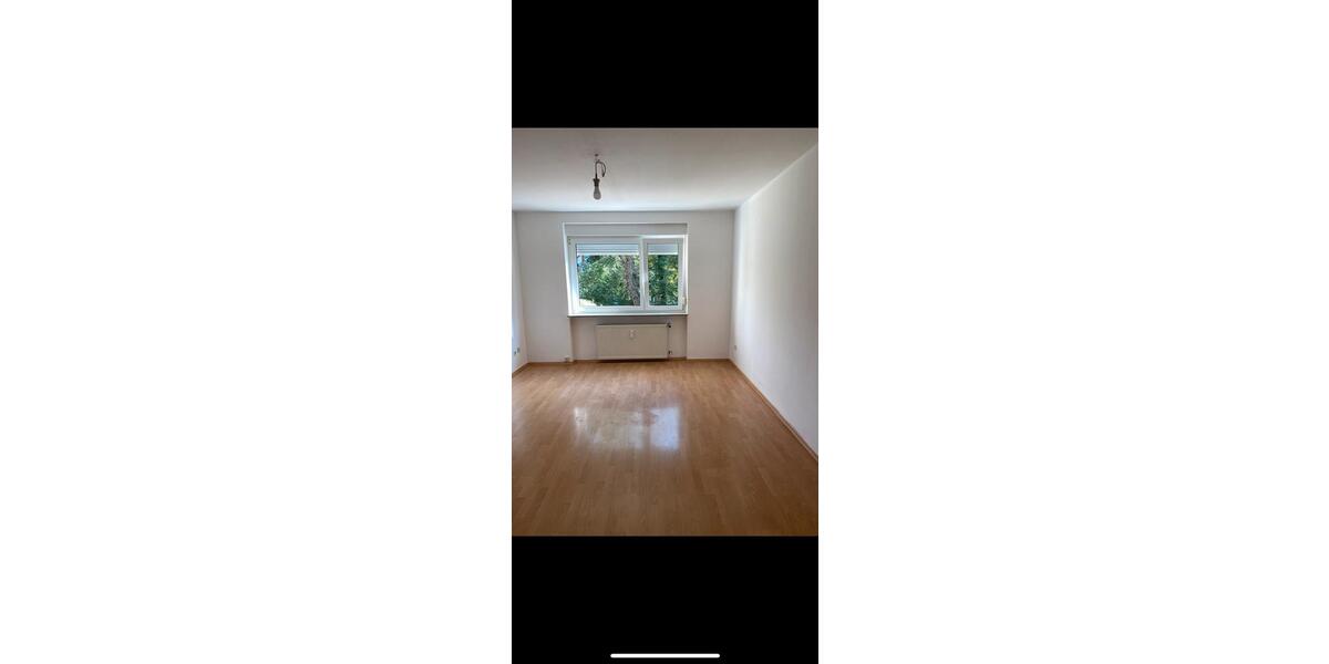 Etagenwohnung Pforzheim Dillweißenstein - 1 Zimmer, 30 m&sup2;, 565&euro; | Angebot:24753266