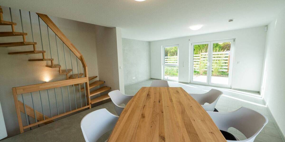 Doppelhaushälfte Holzgerlingen - 6 Zimmer, 163 m&sup2;, 786.000&euro; | Angebot:23965439