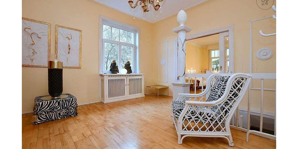 Etagenwohnung Stuttgart Feuerbach - 2 Zimmer, 113 m&sup2;, 1.590&euro; | Angebot:24636100