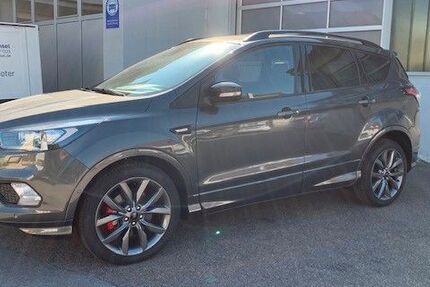 Ford Kuga 61.990 km 22.900 &euro; Ditzingen 71254