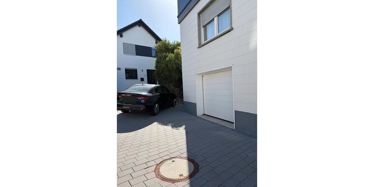 Einfamilienhaus Neuhausen - 4 Zimmer, 114 m&sup2;, 1.350&euro; | Angebot:27620328