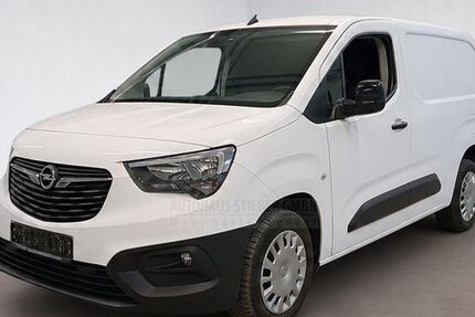 Opel Combo 18.300 km 17.990 &euro; Stuttgart 70439