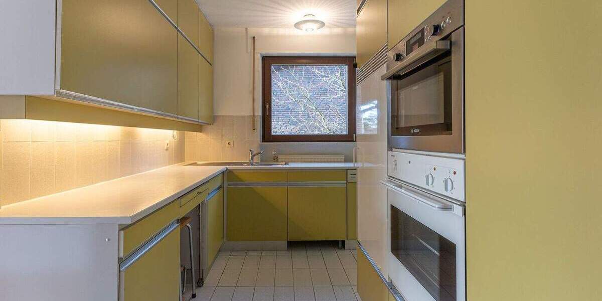 Etagenwohnung Böblingen - 5 Zimmer, 157 m&sup2;, 565.000&euro; | Angebot:24684385