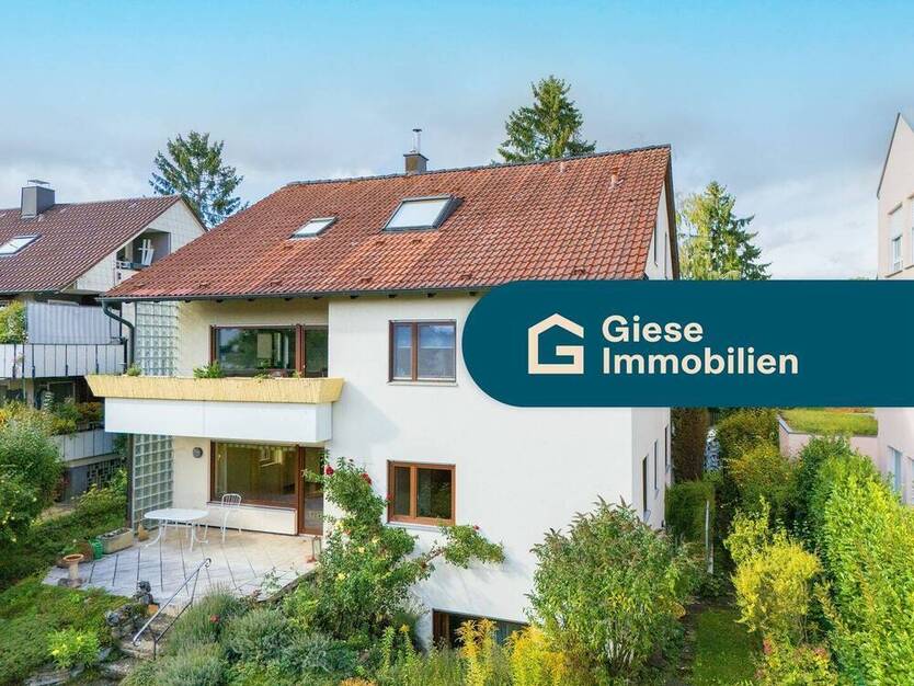 Vielseitiges 2-Familienhaus in toller Lage