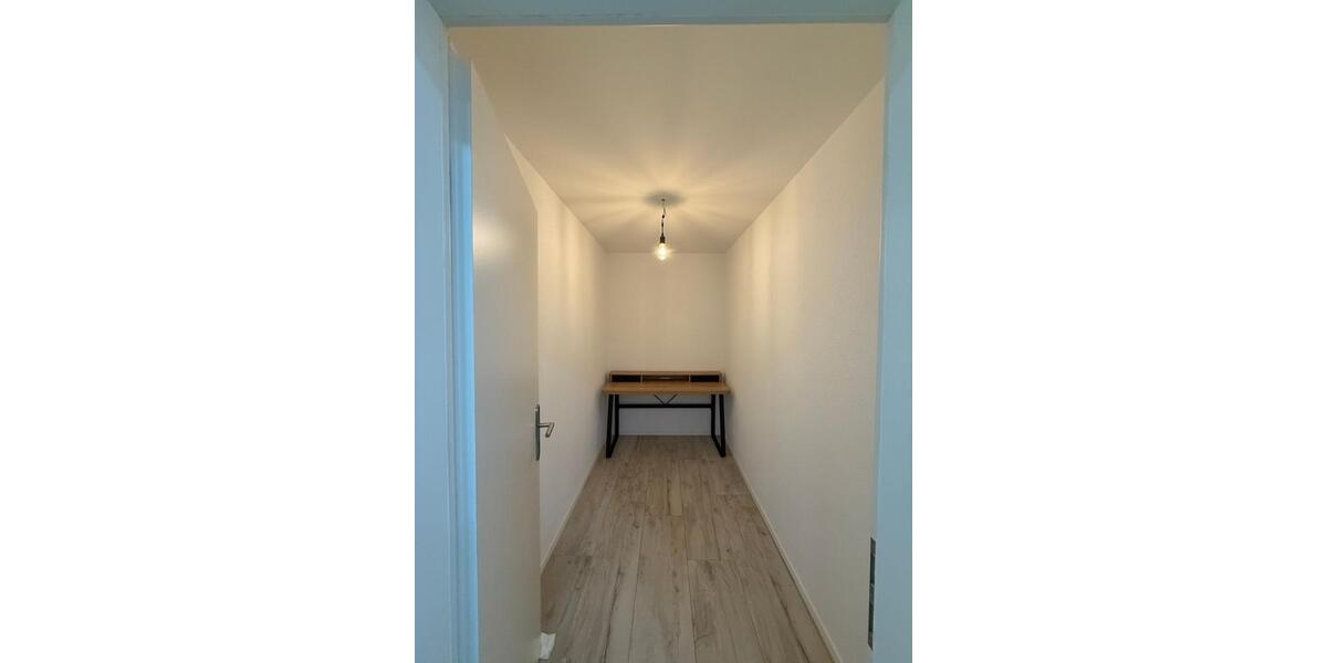 Etagenwohnung Esslingen am Neckar Brühl - 2.5 Zimmer, 50 m&sup2;, 950&euro; | Angebot:26162906