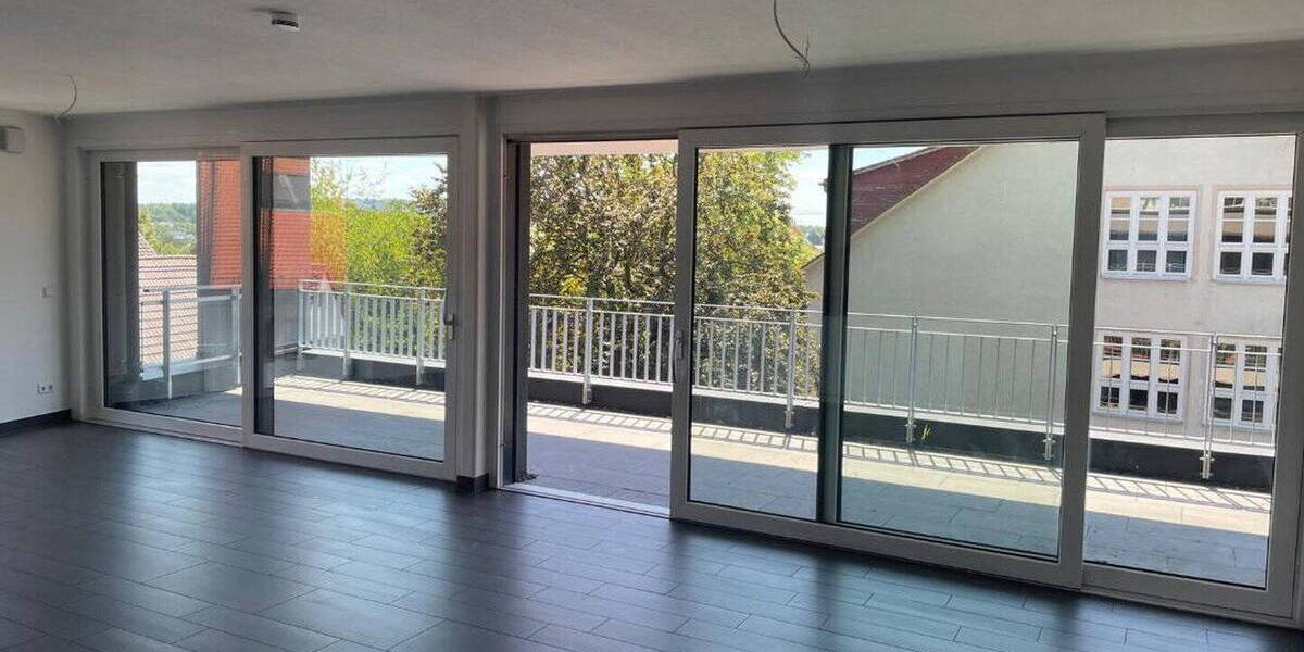 Etagenwohnung Sindelfingen Mitte - 4 Zimmer, 122 m&sup2;, 1.920&euro; | Angebot:26891906