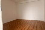 Etagenwohnung Böblingen - 2 Zimmer, 65 m&sup2;, 1.250&euro; | Angebot:27554870