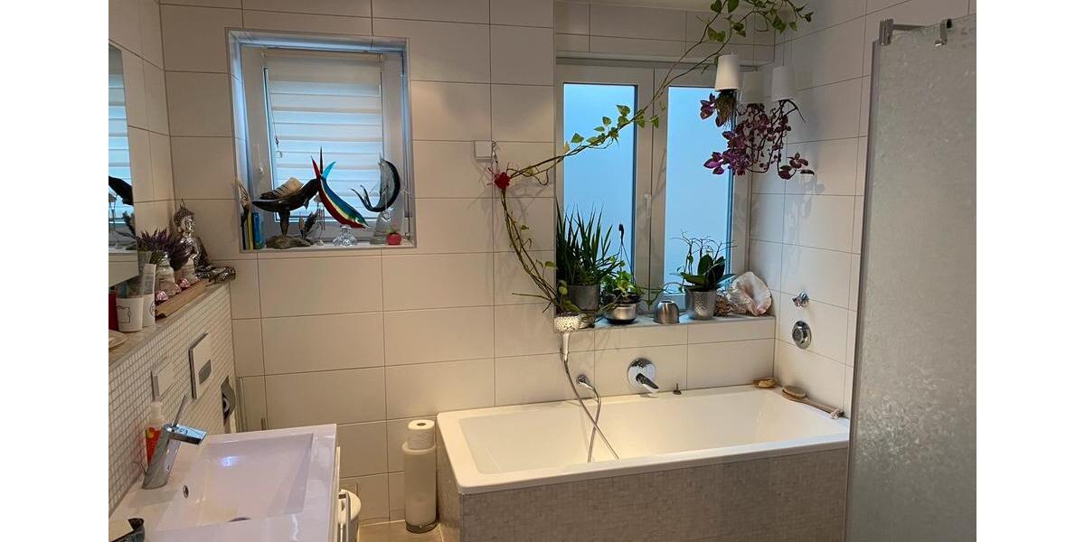 Erdgeschoßwohnung Stuttgart Lehen - 4 Zimmer, 110 m&sup2;, 790.000&euro; | Angebot:26921953