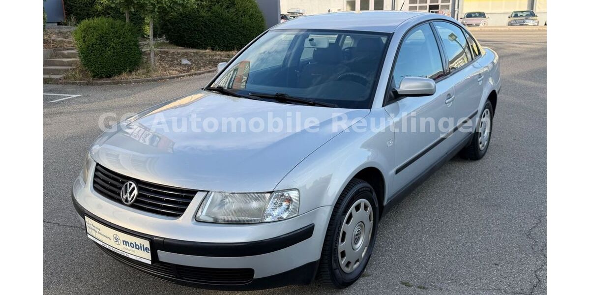VW Passat 203.480 km 2.499 &euro; Reutlingen 72766
