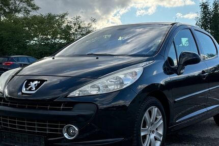 Peugeot 207 160.000 km 4.999 € Weil im schönbuch 71093