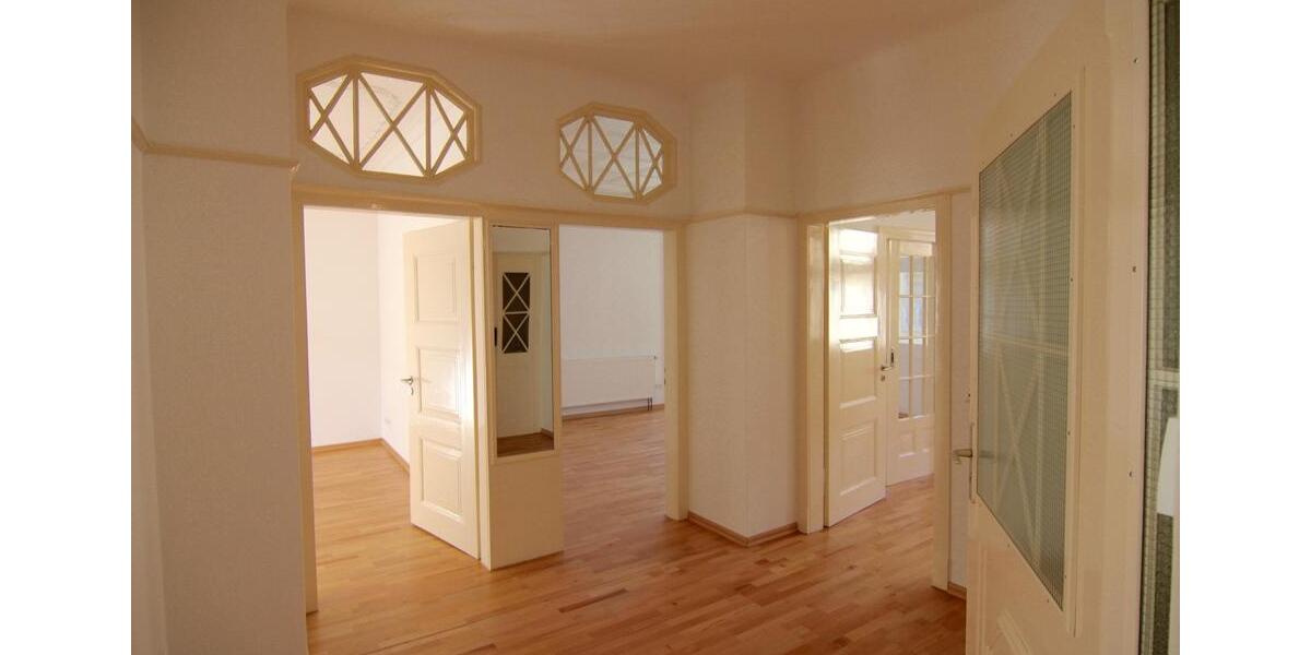 Etagenwohnung Stuttgart Lehen - 4 Zimmer, 124 m&sup2;, 1.695&euro; | Angebot:24466247