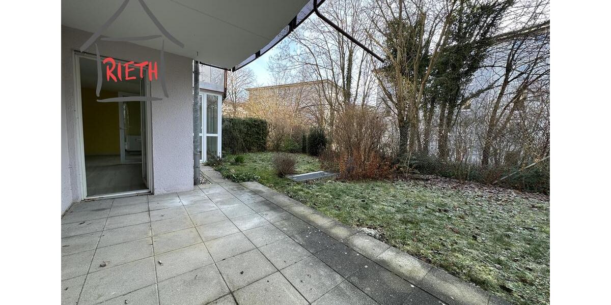 Erdgeschoßwohnung Ludwigsburg Eglosheim - 5 Zimmer, 145 m&sup2;, 1.650&euro; | Angebot:23820195