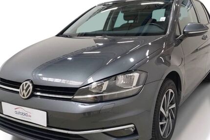 VW Golf 141.100 km 9.600 &euro; Stuttgart 70437