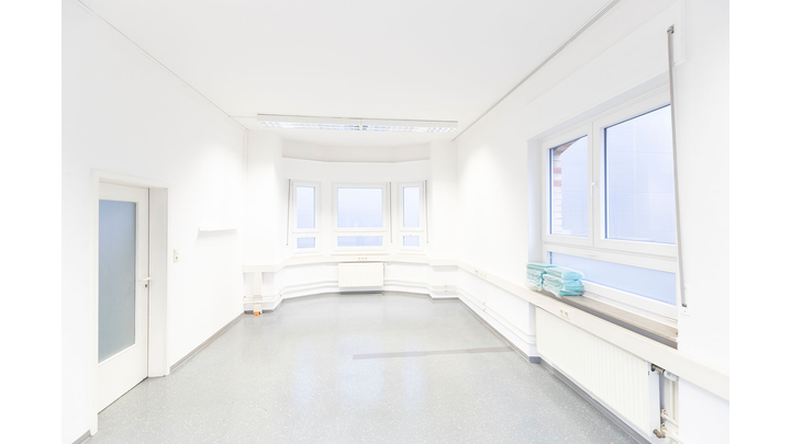 Gewerbeobjekt Stuttgart Luginsland - 1.200&euro; | Angebot:27140457