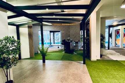 Einzelhandel in Sindelfingen 3.600 € 280 m² zimmer