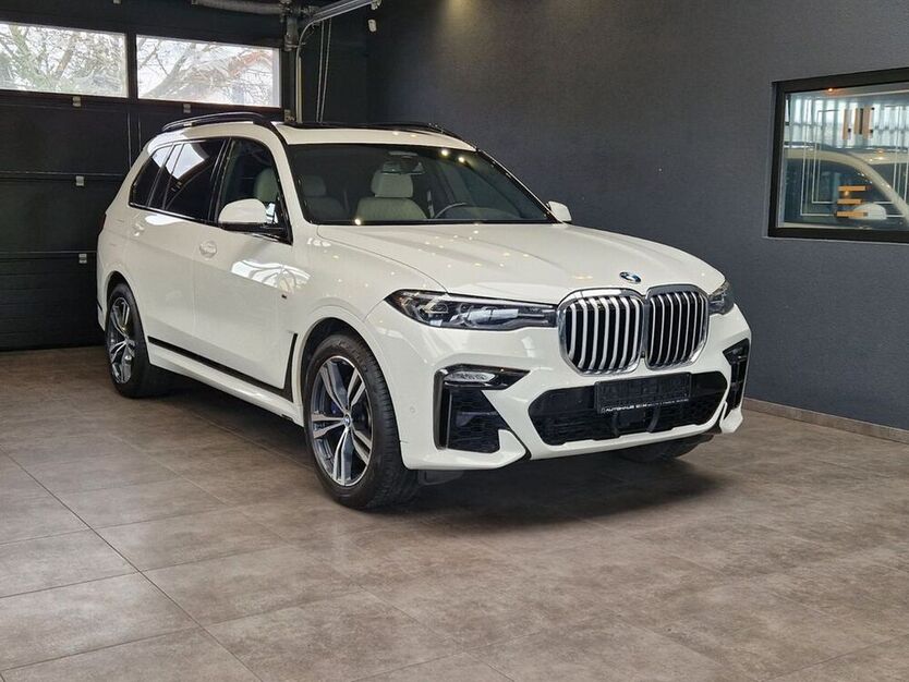 X7