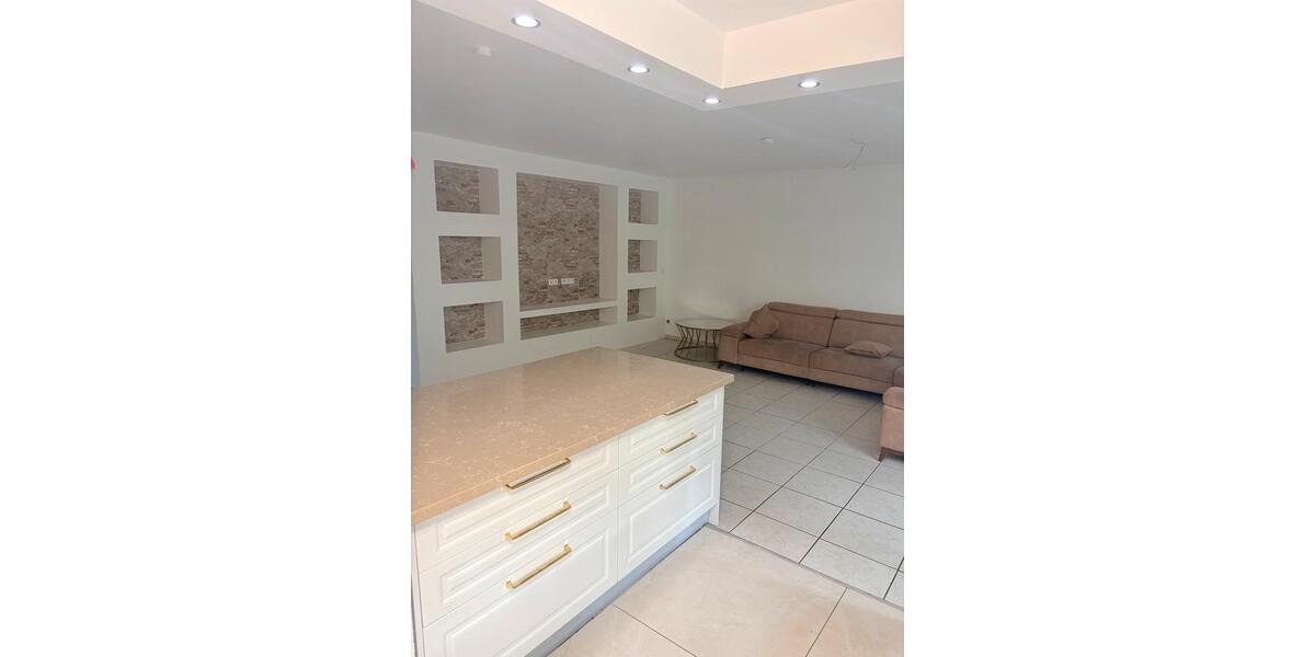 Hochparterre Stuttgart Bad Cannstatt - 3 Zimmer, 87 m&sup2;, 400.000&euro; | Angebot:27076984